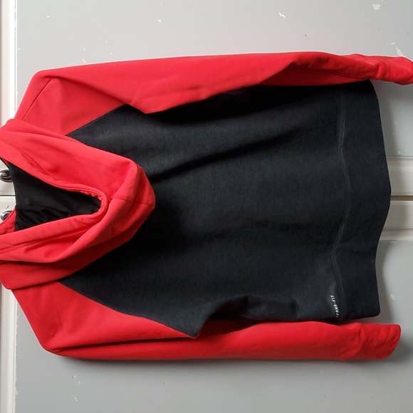 Women's Large Nike Therma-Fit Sweatshirt - Picture 3 of 5